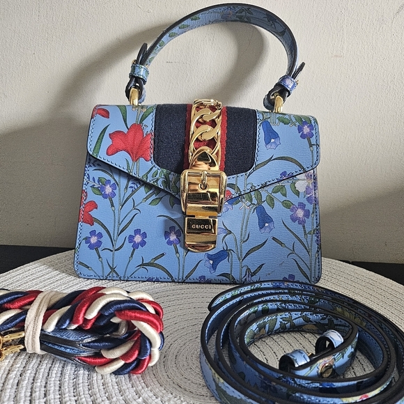 Gucci Floral Blue Handbag with Gold Accents - Picture 1 of 11